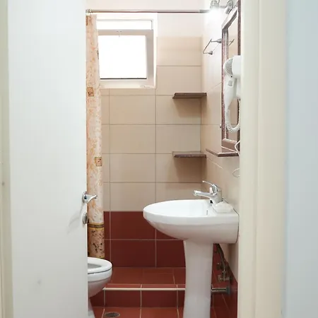 Agelsi Apartment *