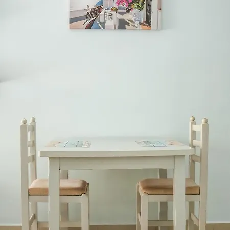 شقة Agelsi